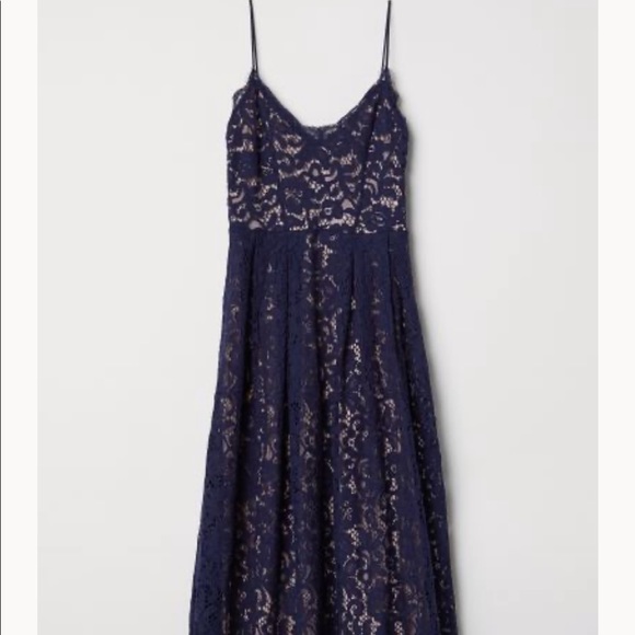H&M Women’s Lace Dress - Picture 2 of 4